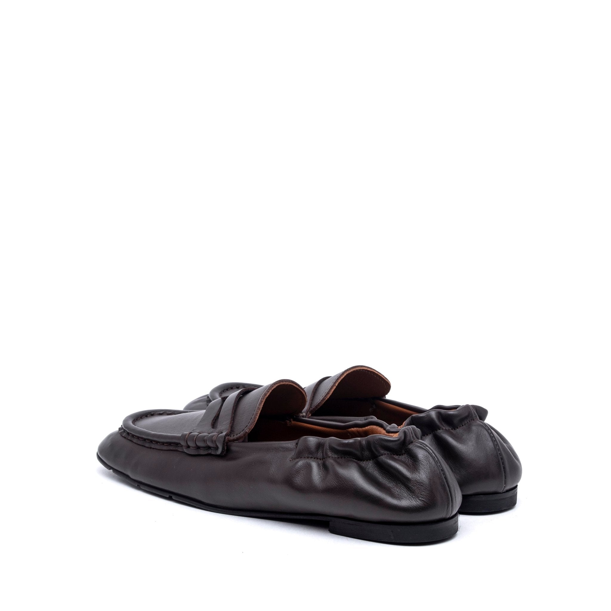 Mocassino con ruches in vitello cioccolato. - TreemmeCreazioni