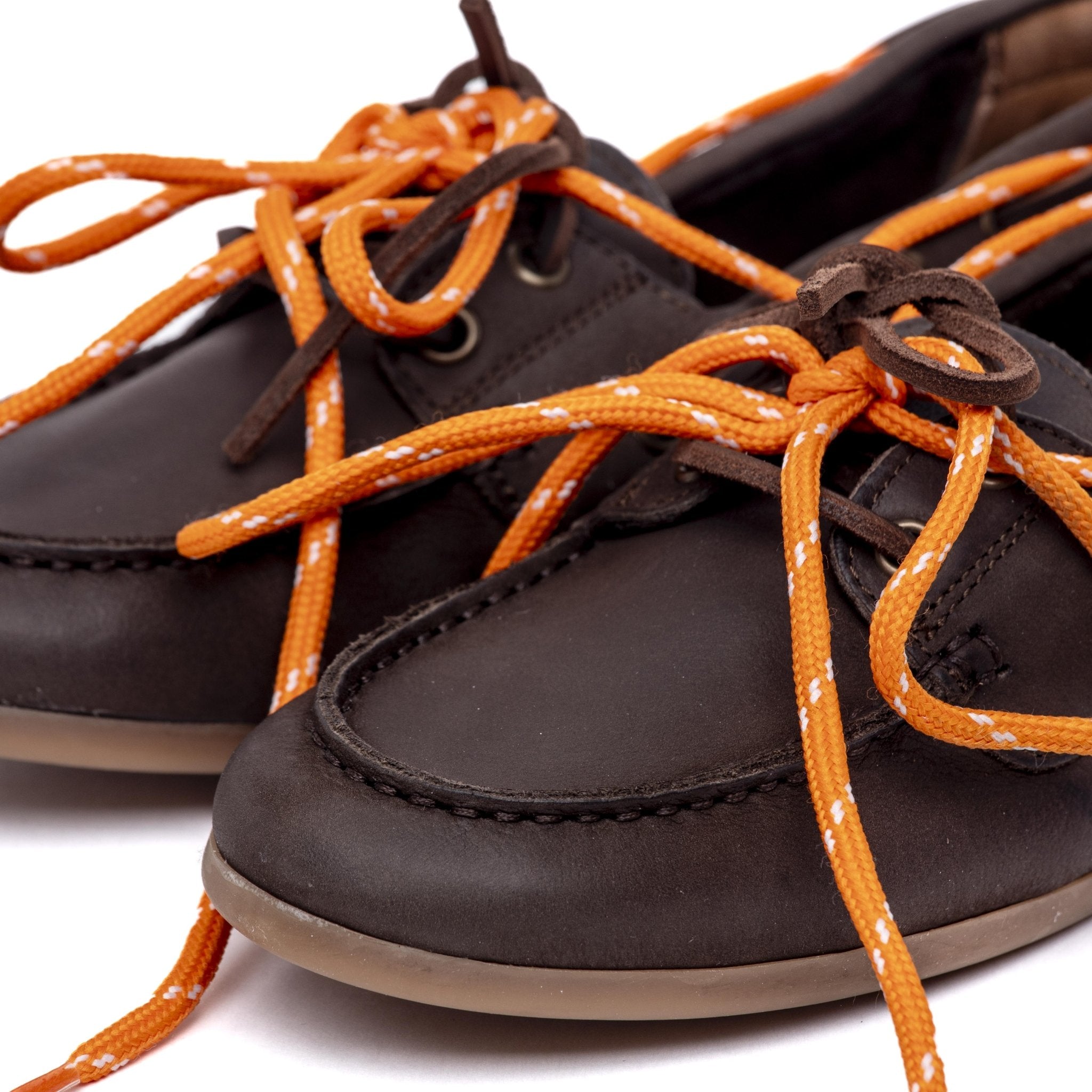 Mocassino stile indianino in pelle ingrassata cioccolato. - TreemmeCreazioni