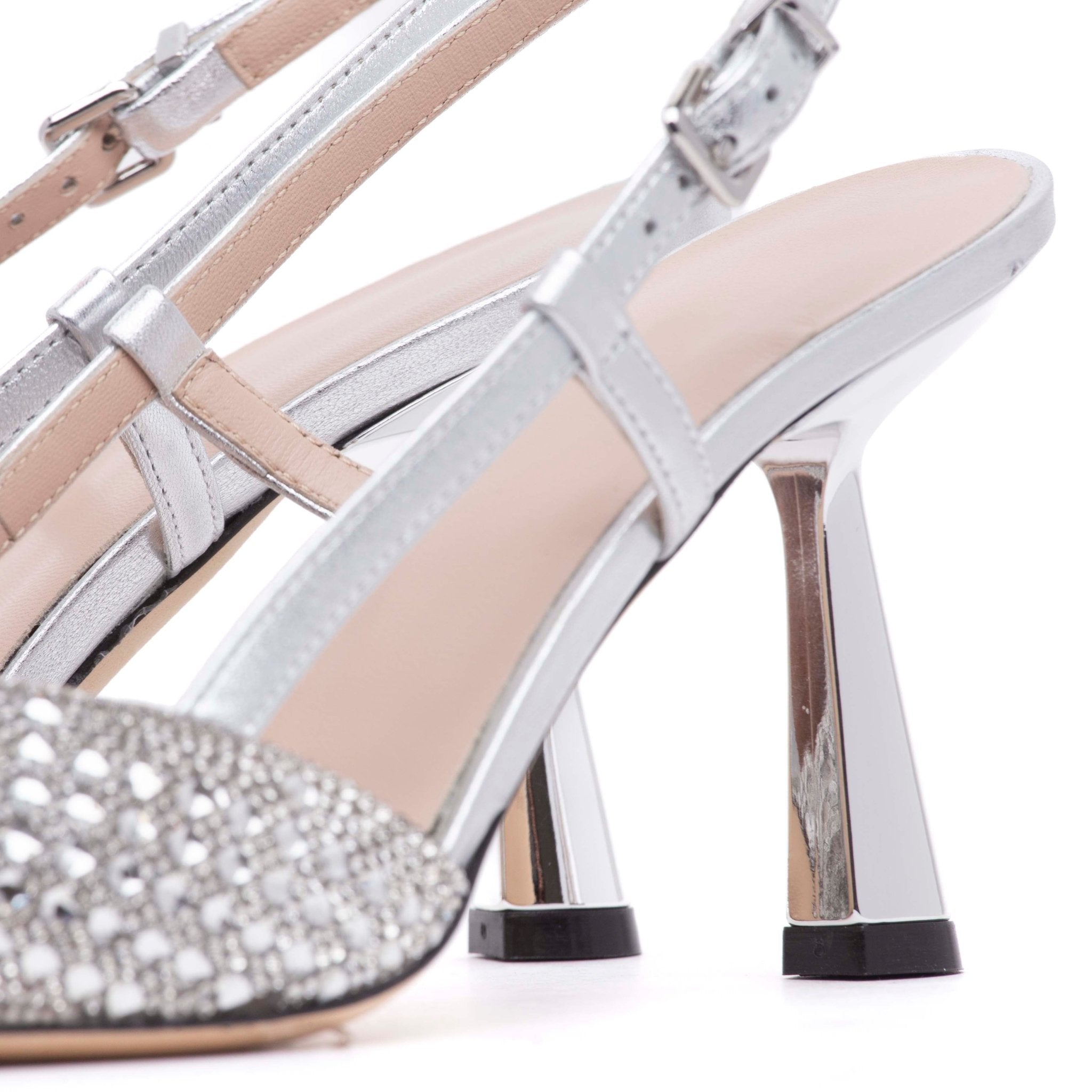 Slingback in laminato argento con cristalli. - TreemmeCreazioni
