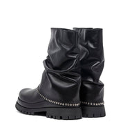 Stivaletto combat in pelle nera con borchie. - TreemmeCreazioni