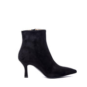 Stivaletto in camoscio nero con tacco. - TreemmeCreazioni