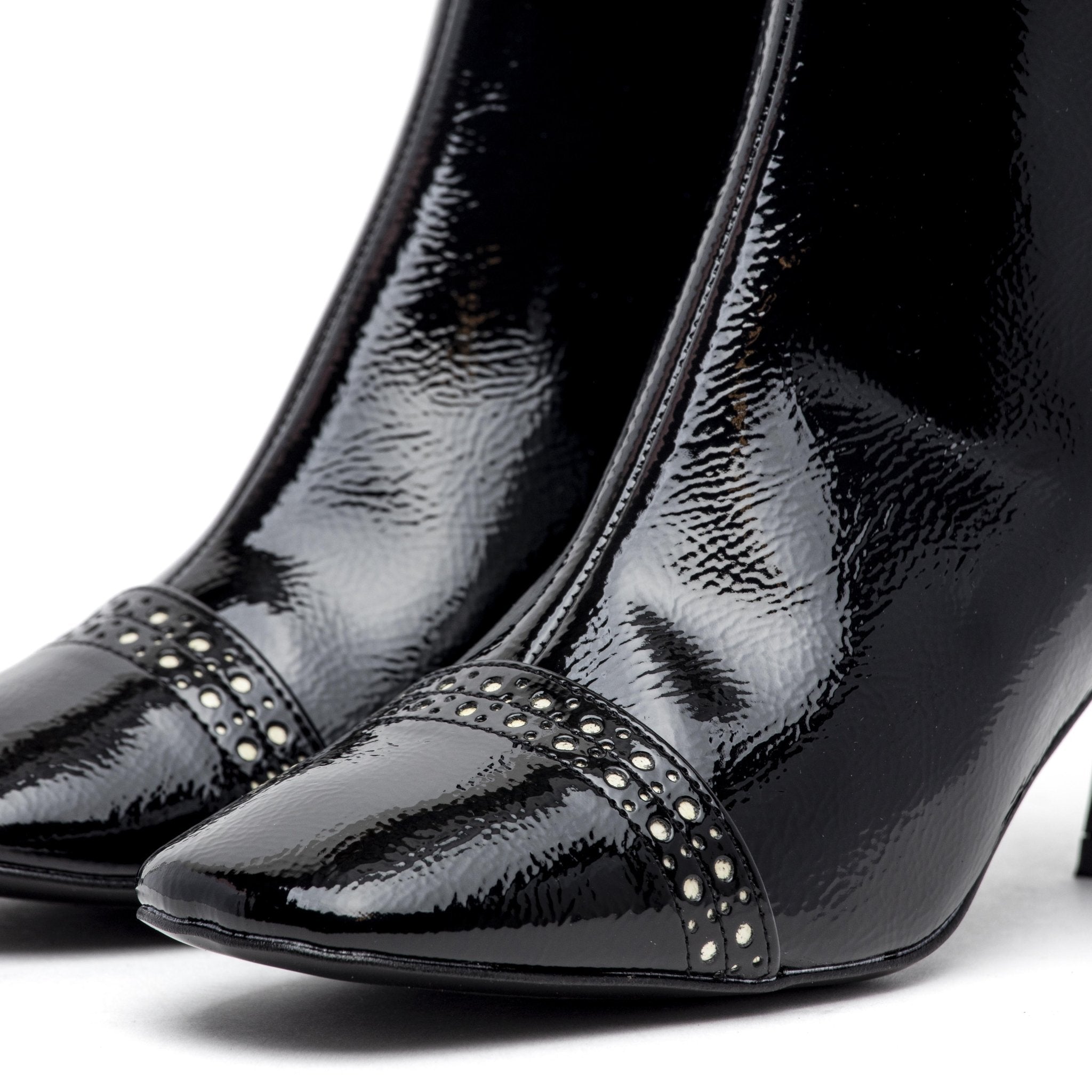 Stivaletto in naplak con forma squadrata. - TreemmeCreazioni