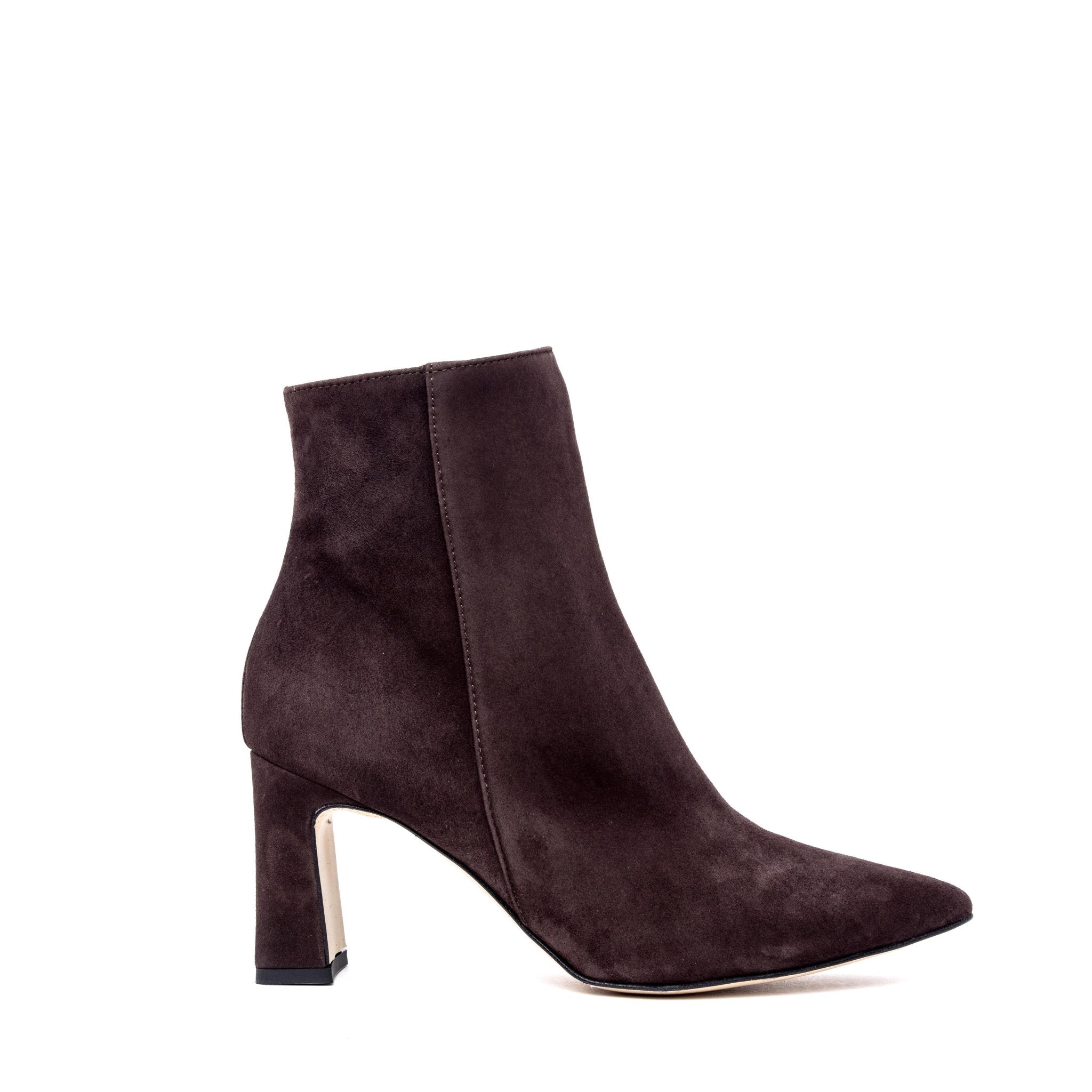 Stivaletto in pelle scamosciata con tacco. - TreemmeCreazioni