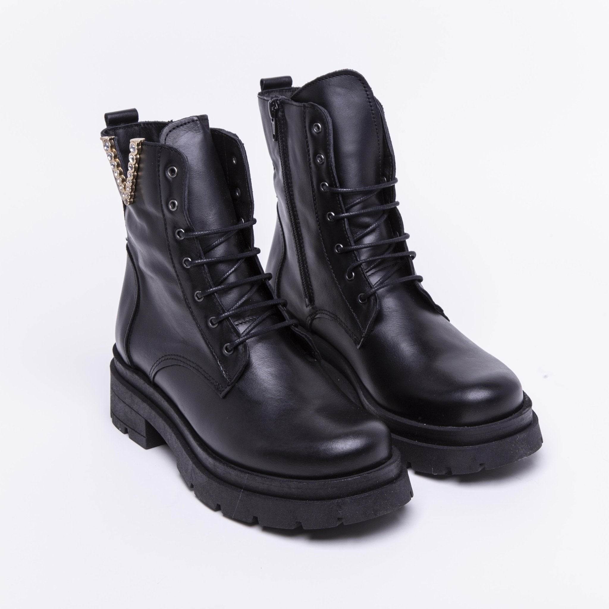 Anfibio in nappa nera con accessorio. - TreemmeCreazioni