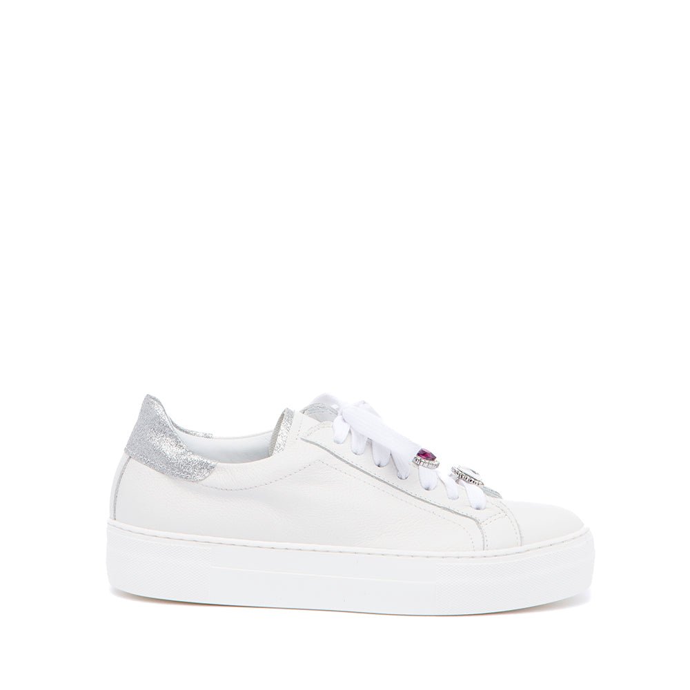 Sneakers in nappa con pietre. - TreemmeCreazioni