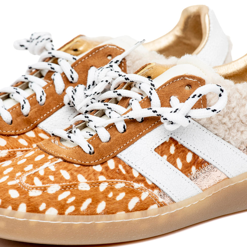 Sneakers in cavallino stampa bambi.