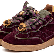 Sneakers in camoscio bordeaux.
