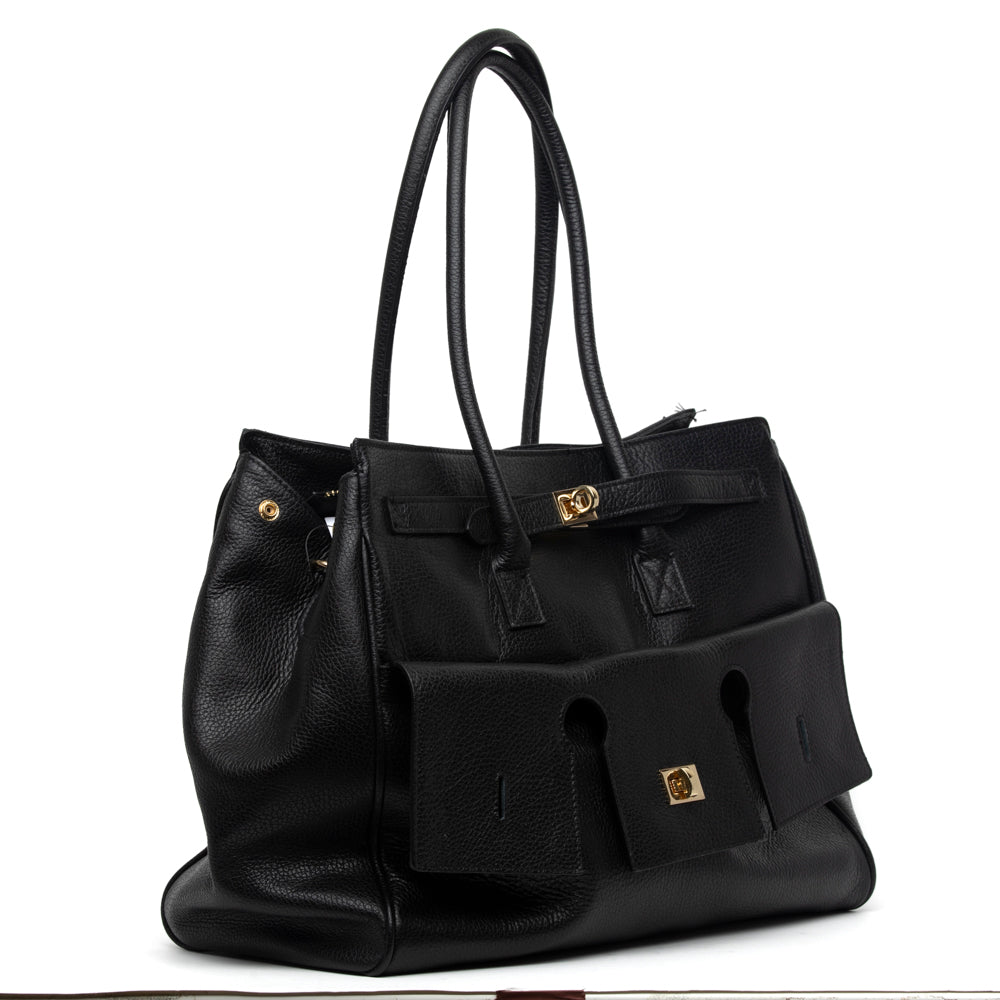 Maxi shopper in pelle bottolata con tasche.