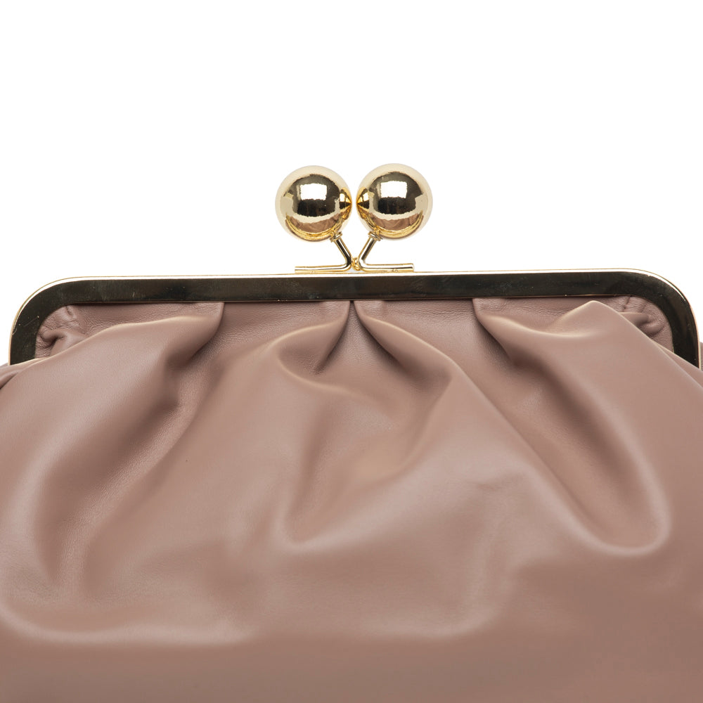 Borsa pasticcino in ecopelle rosa antico.