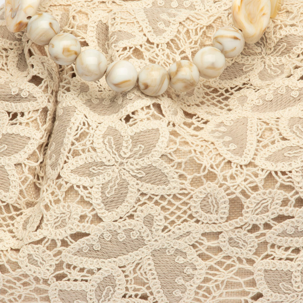 Maxi clutch in pizzo floreale burro
