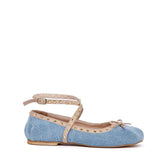 Ballerina in denim con profili in nappa.
