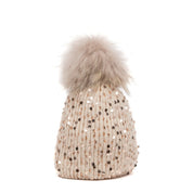 Berretto con paillettes e pon - pon. - TreemmeCreazioni
