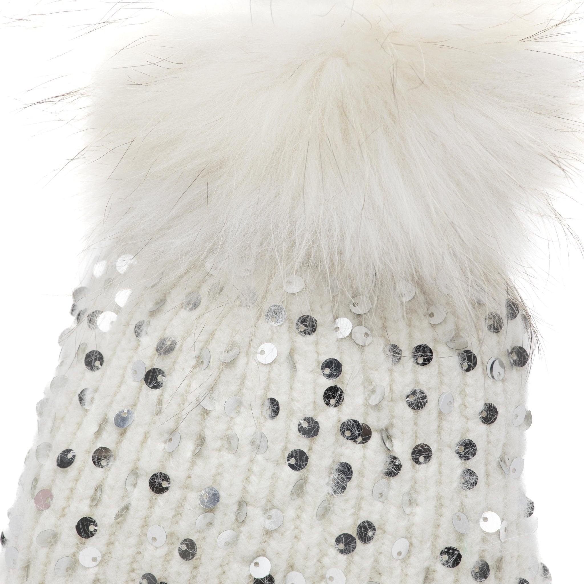 Berretto con paillettes e pon - pon. - TreemmeCreazioni