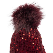 Berretto con paillettes e pon - pon. - TreemmeCreazioni