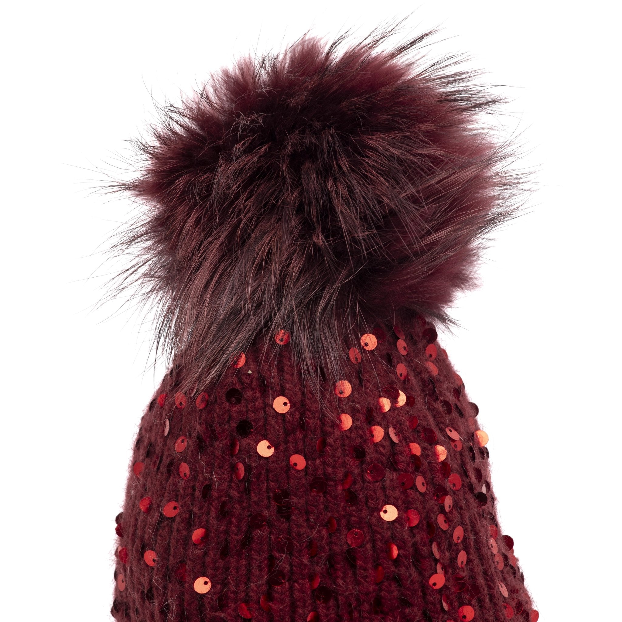 Berretto con paillettes e pon - pon. - TreemmeCreazioni
