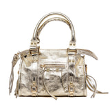 Borsa a bauletto city in pelle laminata platino.