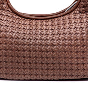 Borsa a mano effetto intrecciato. - TreemmeCreazioni