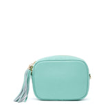 Borsa pochette in pelle verde menta.