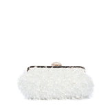 Clutch in tessuto bianco effetto sfrangiato