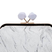 Clutch in tessuto stropicciato in raso bianco - TreemmeCreazioni