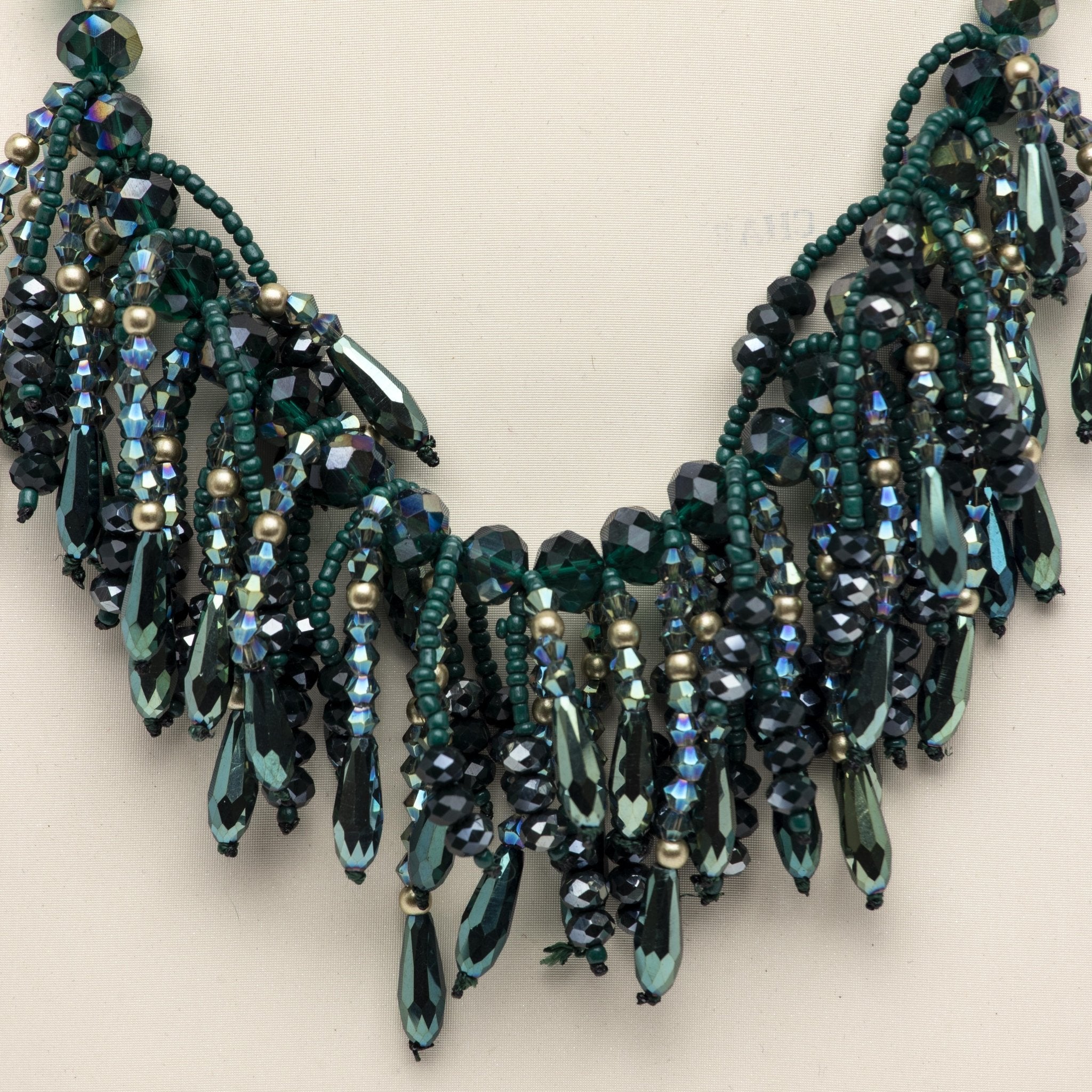 Collana con pietre verdi. - TreemmeCreazioni