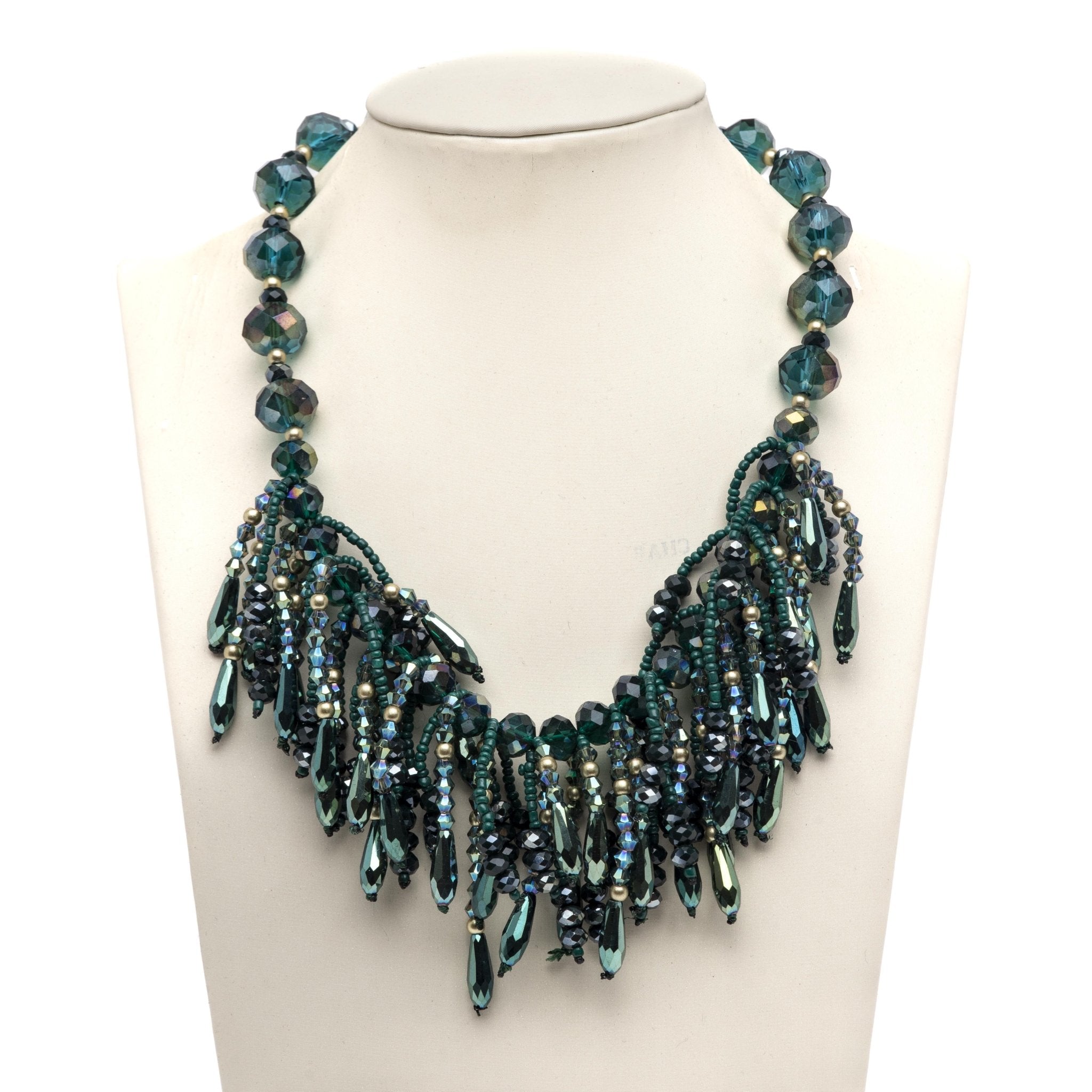 Collana con pietre verdi. - TreemmeCreazioni