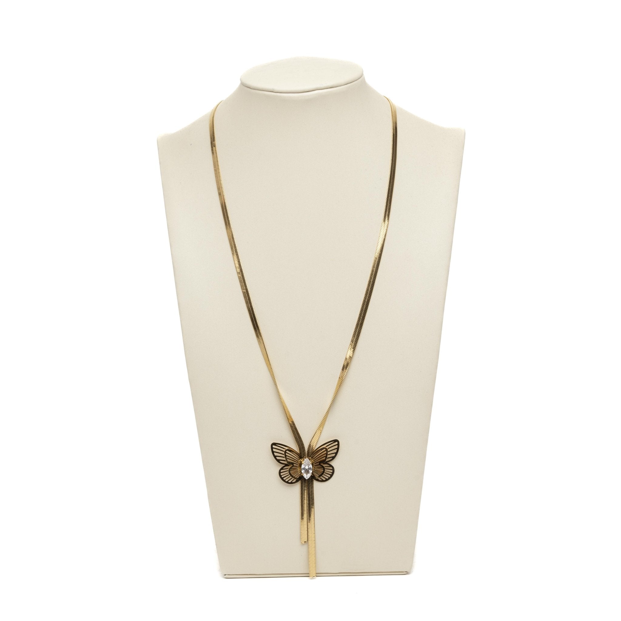 Collana lunga con farfalla. - TreemmeCreazioni