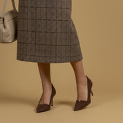 Décolleté in camoscio snegg marrone. - TreemmeCreazioni