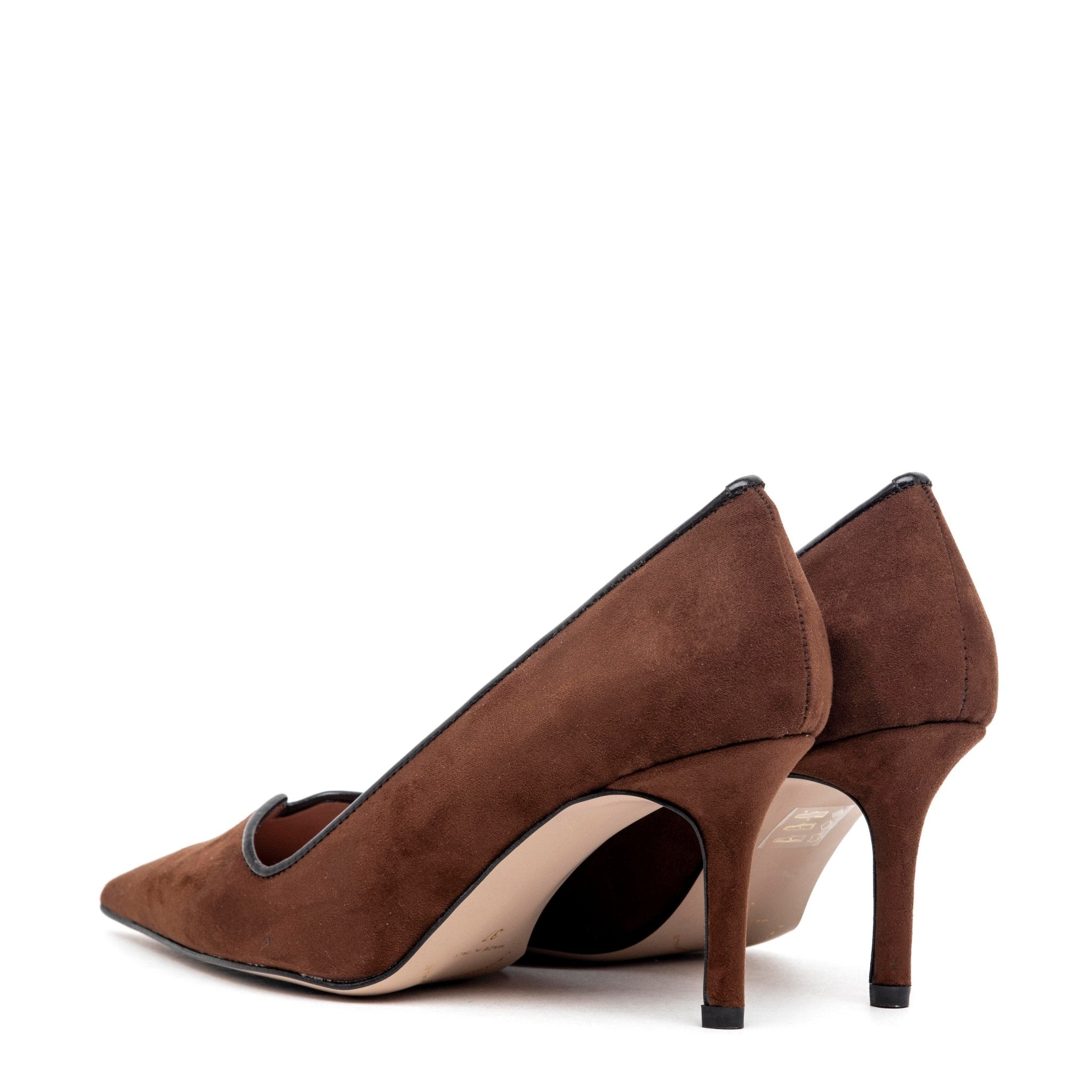 Décolleté in camoscio snegg marrone. - TreemmeCreazioni