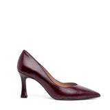 Dècolleté in liz fil bordeaux.