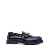 Mocassino in spazzolato blu con accessorio.