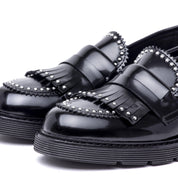 Mocassino in spazzolato nero con borchie e frange. - TreemmeCreazioni