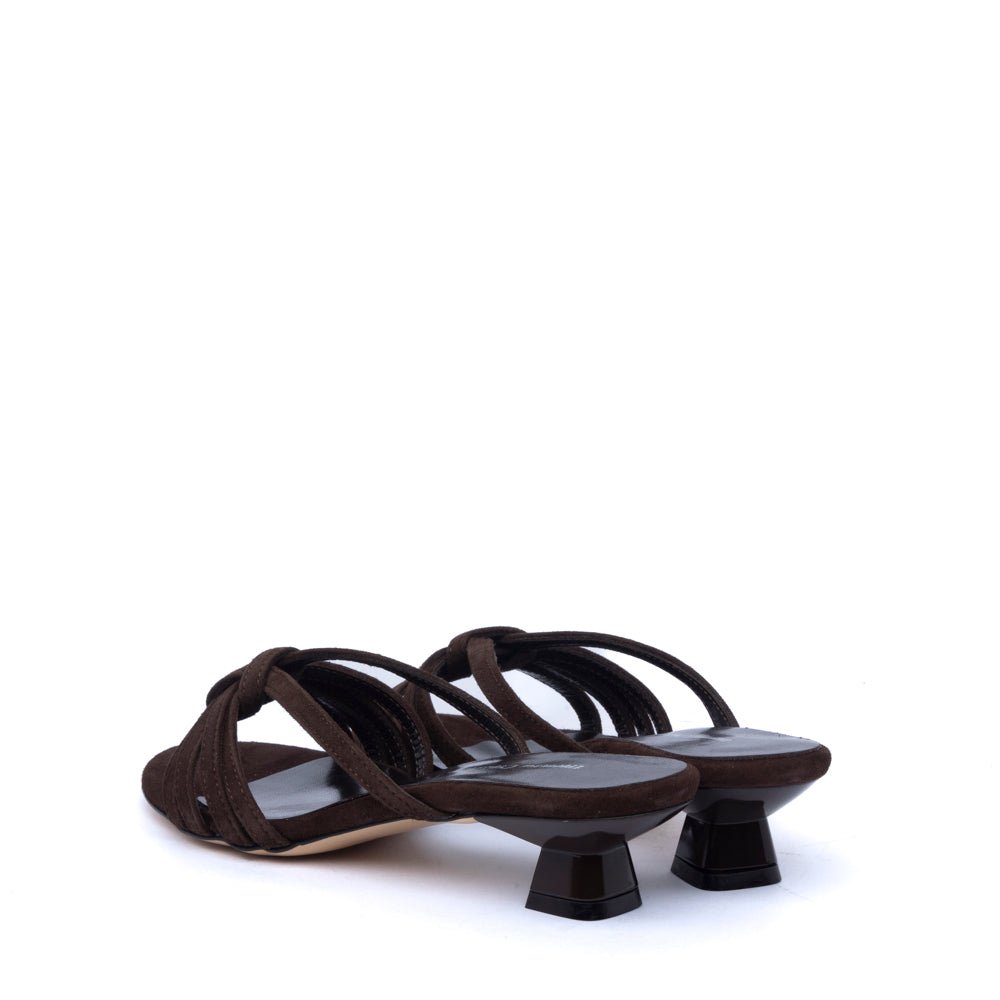 Mules intrecciata in camoscio cioccolato - TreemmeCreazioni