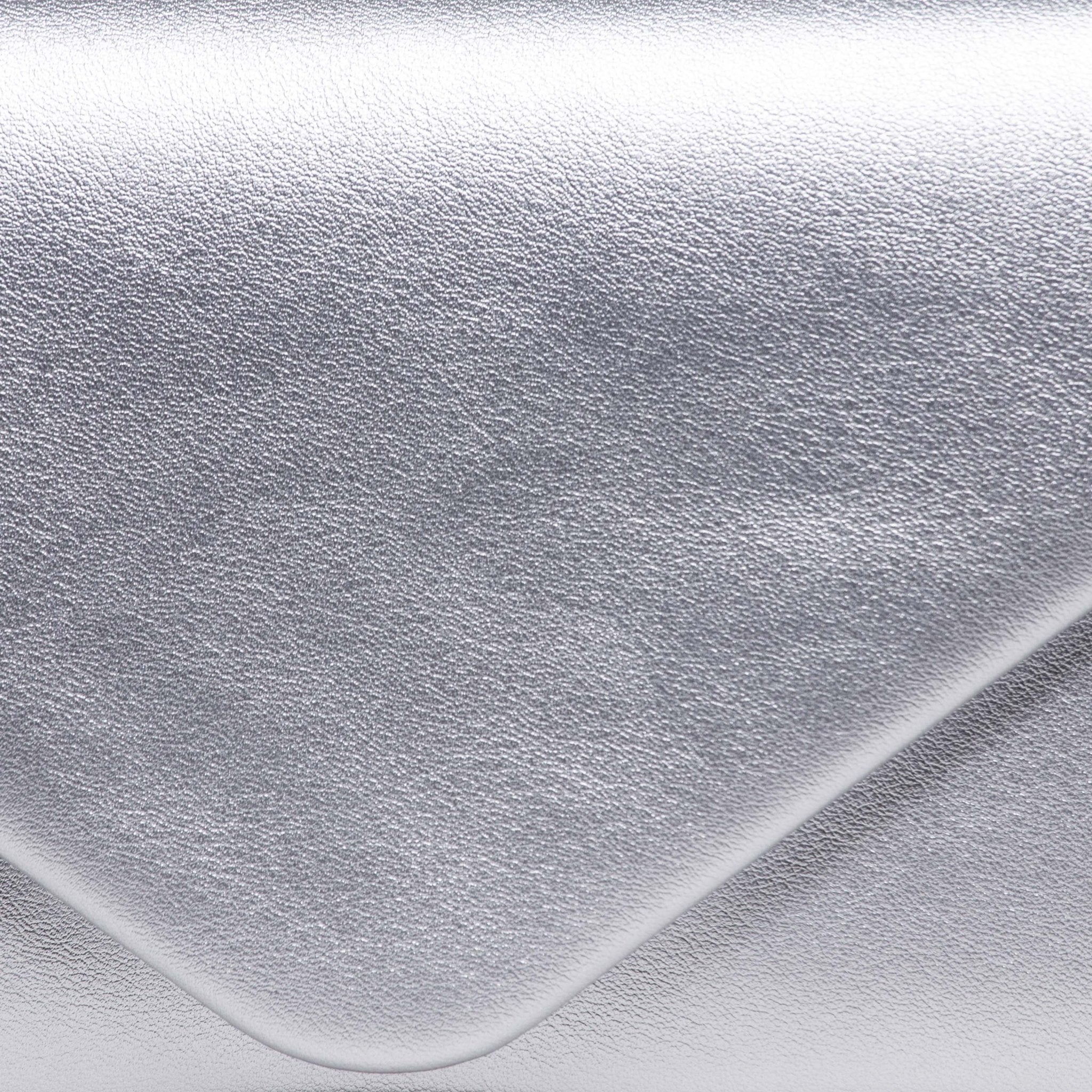 Pochette elegante in liz argento. - TreemmeCreazioni