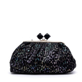 Pochette elegante in velluto a stampa maculata.