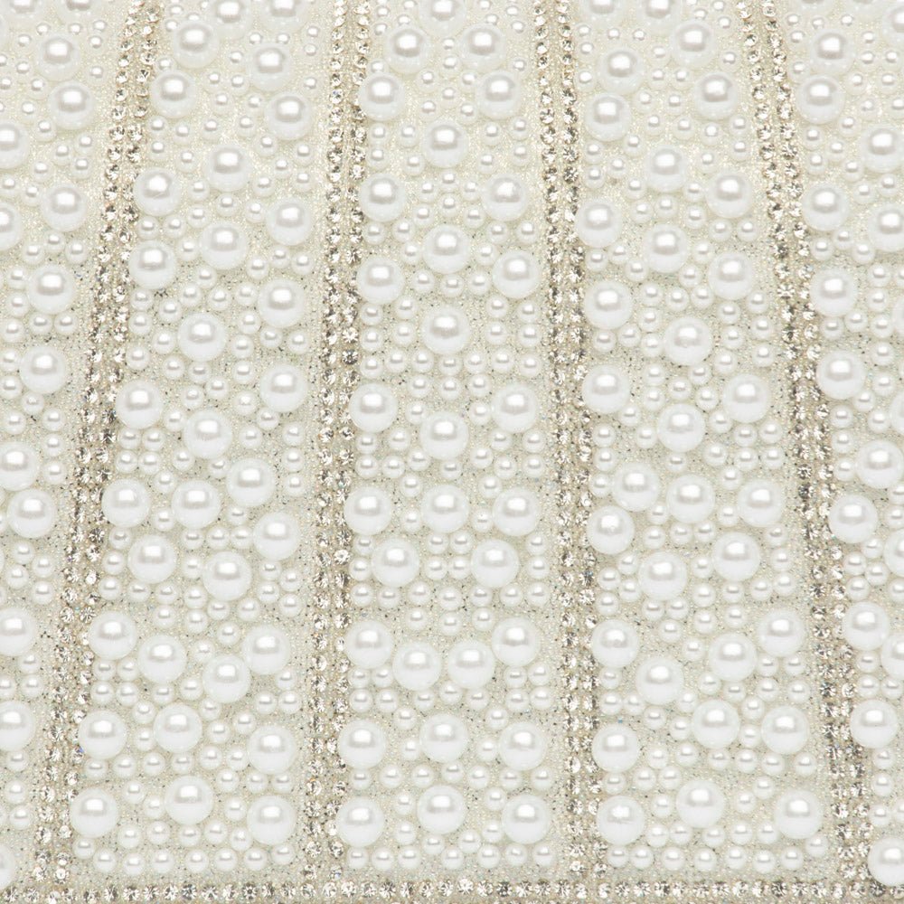 Pochette in raso bianco e perle. - TreemmeCreazioni
