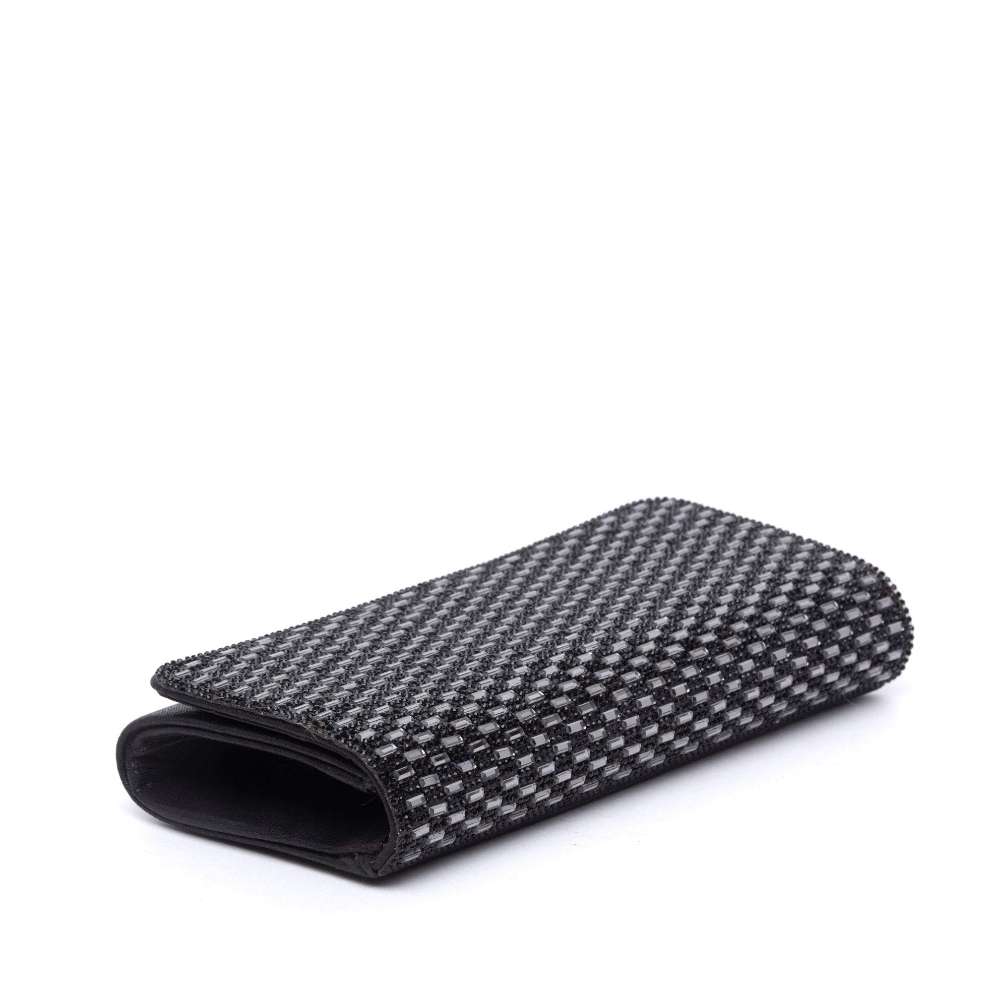 Pochette in raso nero con cristalli. - TreemmeCreazioni