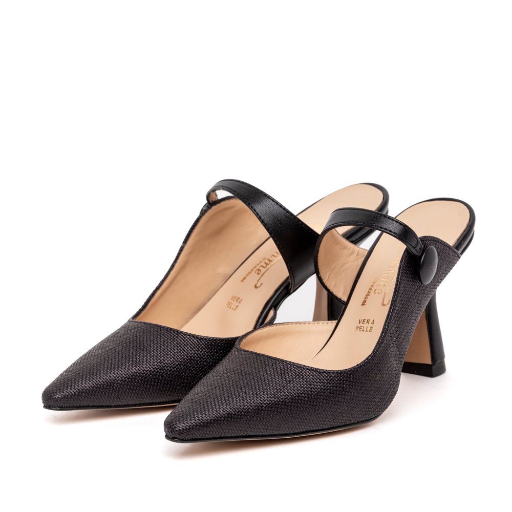 Sabot in tessuto cerato nero con tacco. - TreemmeCreazioni