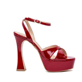 Sandalo con platform in naplak rosso