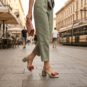 Sandalo in stile retro con fiocco. - TreemmeCreazioni