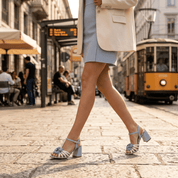 Sandalo in stile retro con fiore. - TreemmeCreazioni