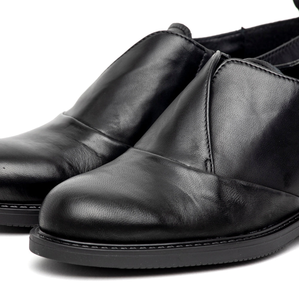 Scarpa bassa in vitello nero - TreemmeCreazioni