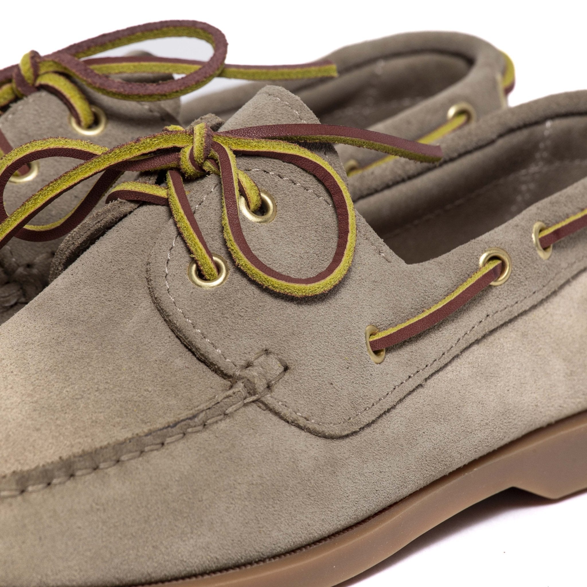 Scarpa da barca uomo in nabuk. - TreemmeCreazioni