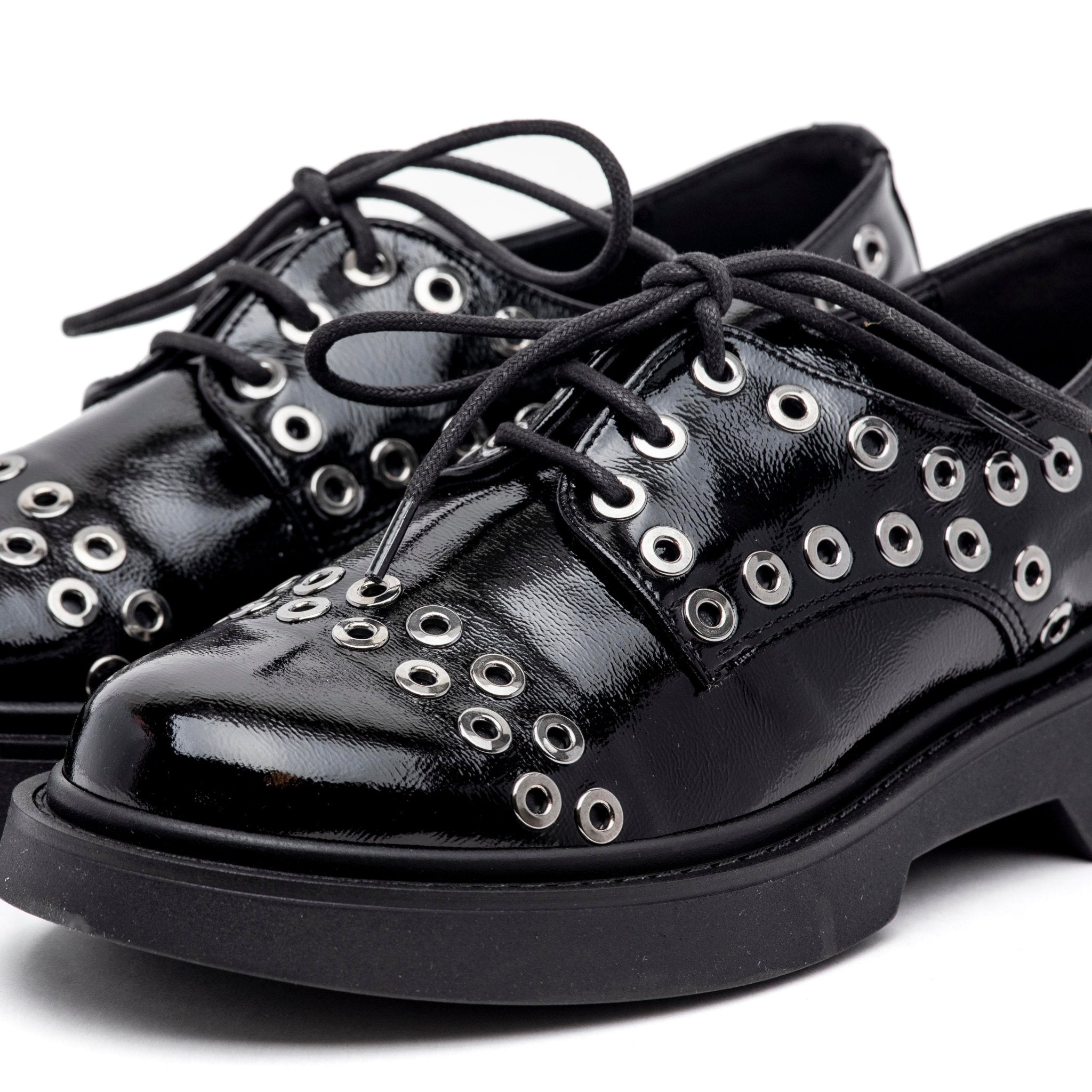 Scarpa stringata in naplak con anelli argento. - TreemmeCreazioni