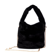 Shopper a mano in eco pelliccia. - TreemmeCreazioni