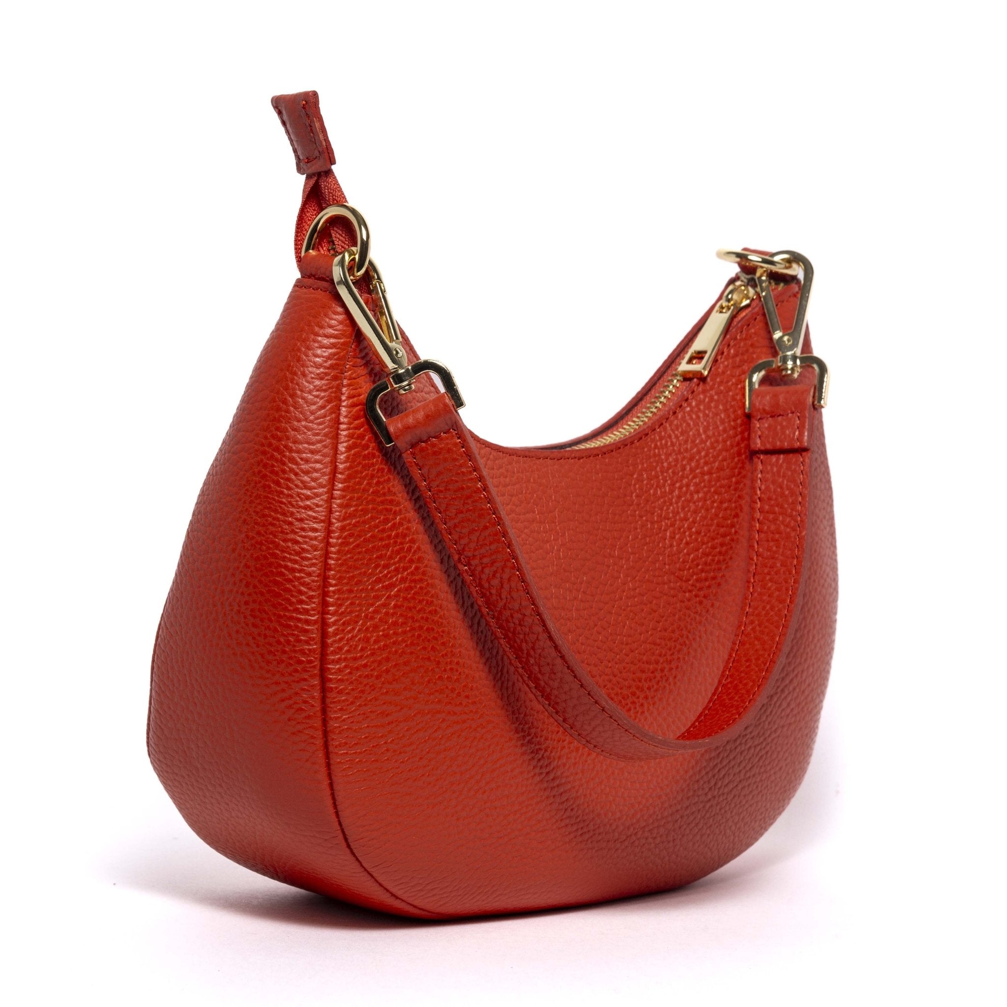 Shopper a mezza luna in pelle arancio. - TreemmeCreazioni
