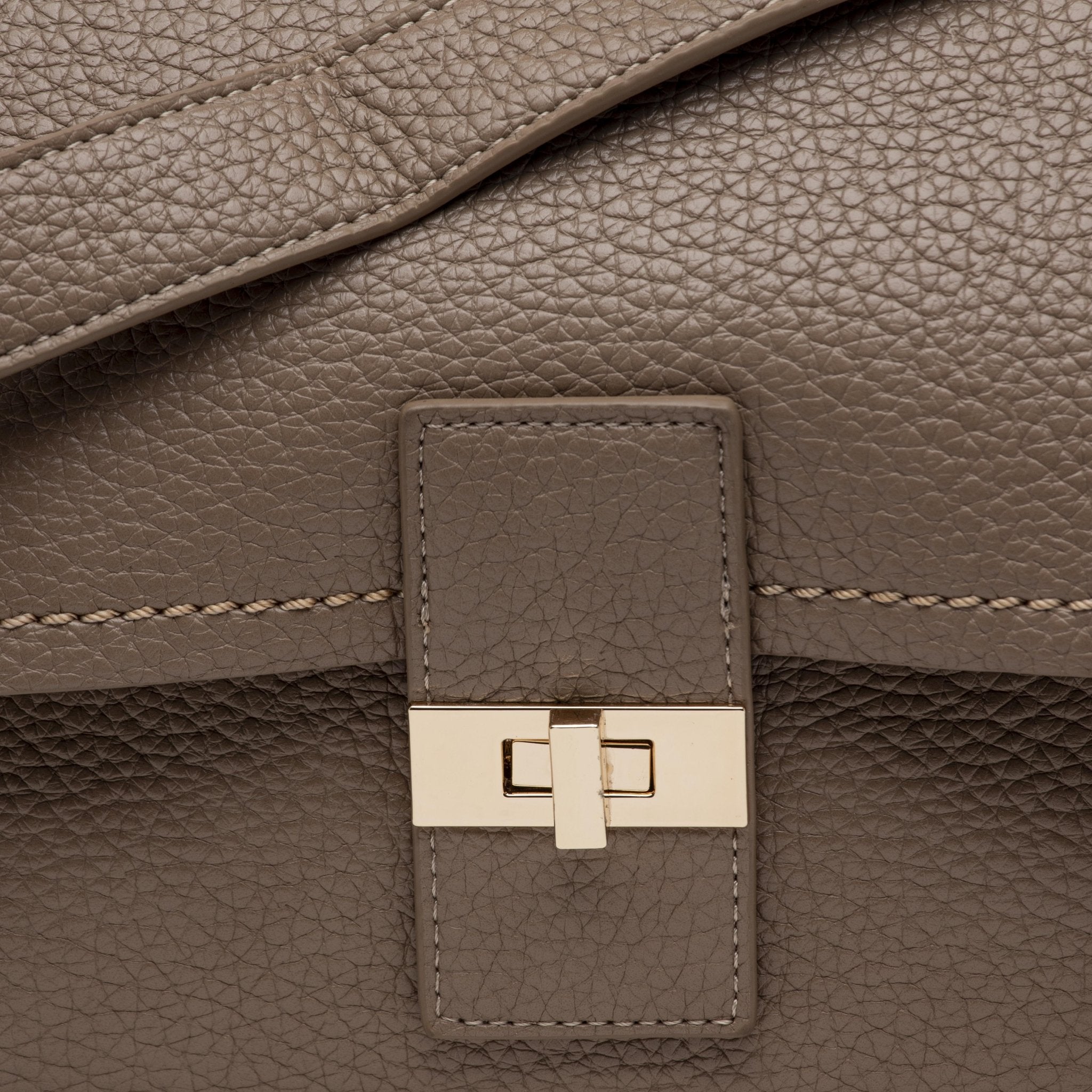 Shopper a spalla con forma a maxi babuette. - TreemmeCreazioni