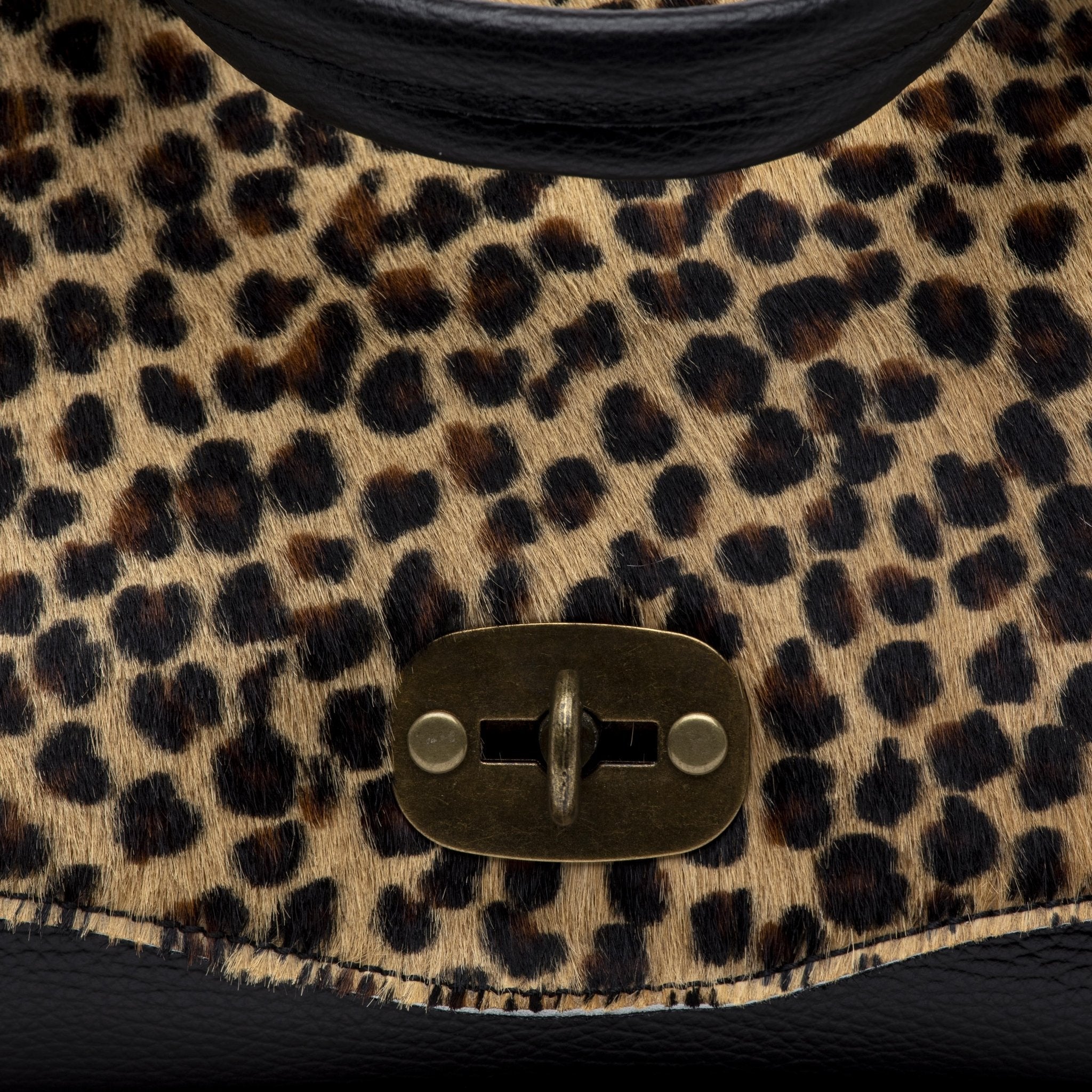 Shopper modello postina in pelle e cavallino maculato. - TreemmeCreazioni