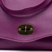 Shopper modello postina in pelle magenta. - TreemmeCreazioni