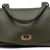 Shopper modello postina in pelle verde. - TreemmeCreazioni